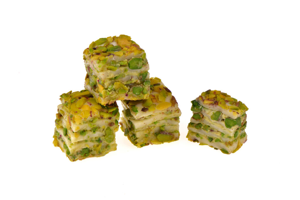 File Fıstıklı Kremalı Baklava Lokum