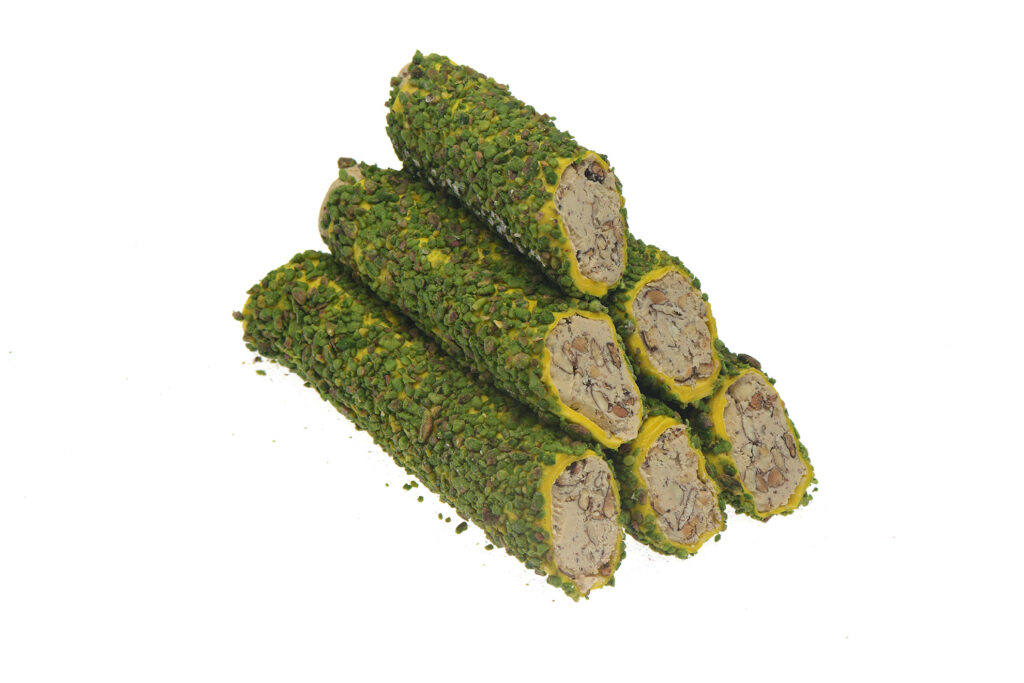 Pirinç Fıstık Kaplı Muzlu Badem Kremalı Sarma Lokum