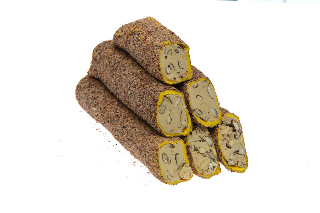 Toz Badem Kaplı Muzlu Badem Kremalı Sarma Lokum